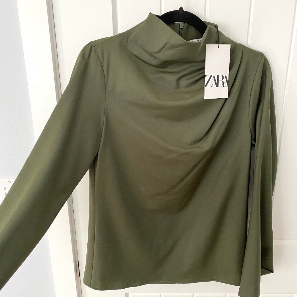 ZARA Long Sleeve Turtleneck